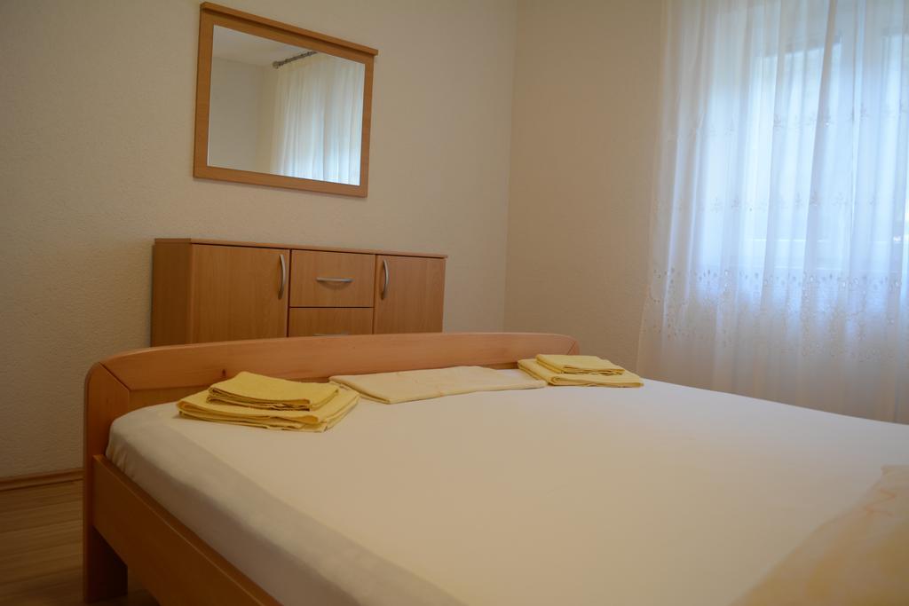 Apartment Roby Senj  Room photo